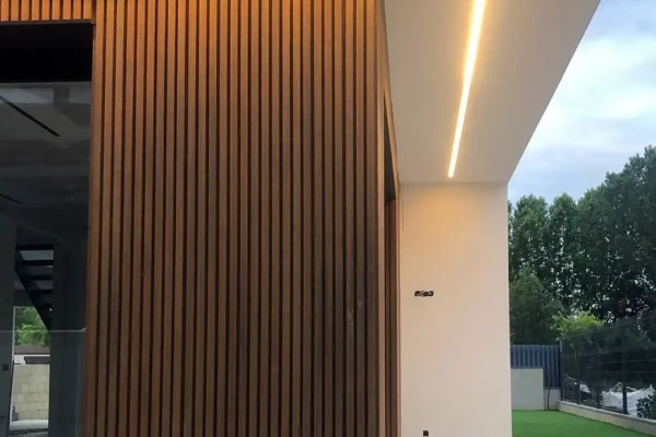 Фасадные реечные панели из дпк Cm Wall